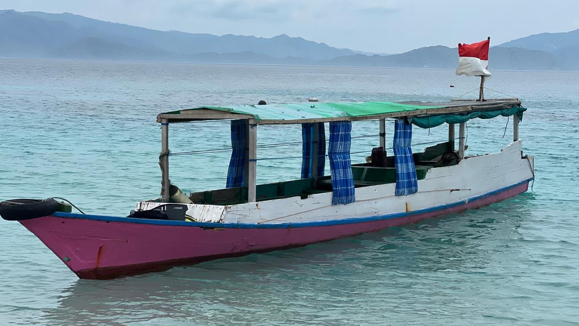 Jhuna Komodo Homestay Buitenkant foto