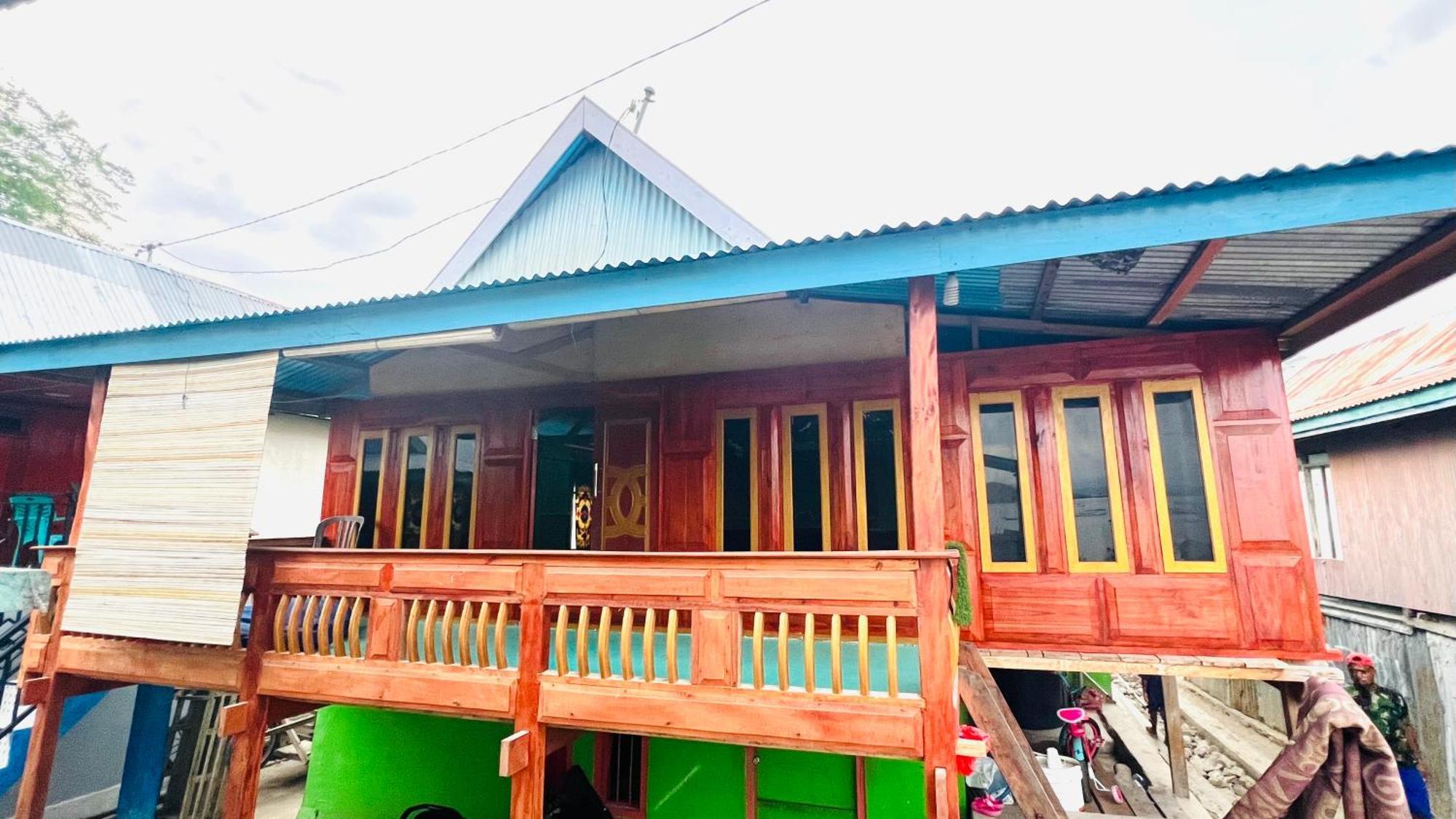 Jhuna Komodo Homestay Buitenkant foto