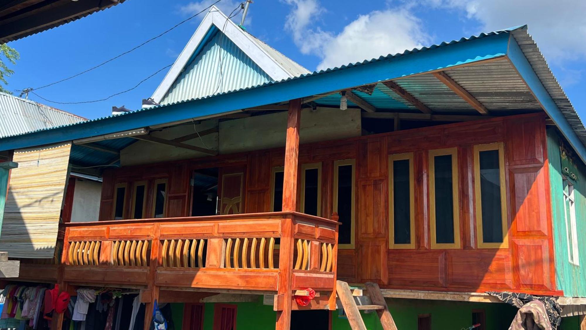 Jhuna Komodo Homestay Buitenkant foto