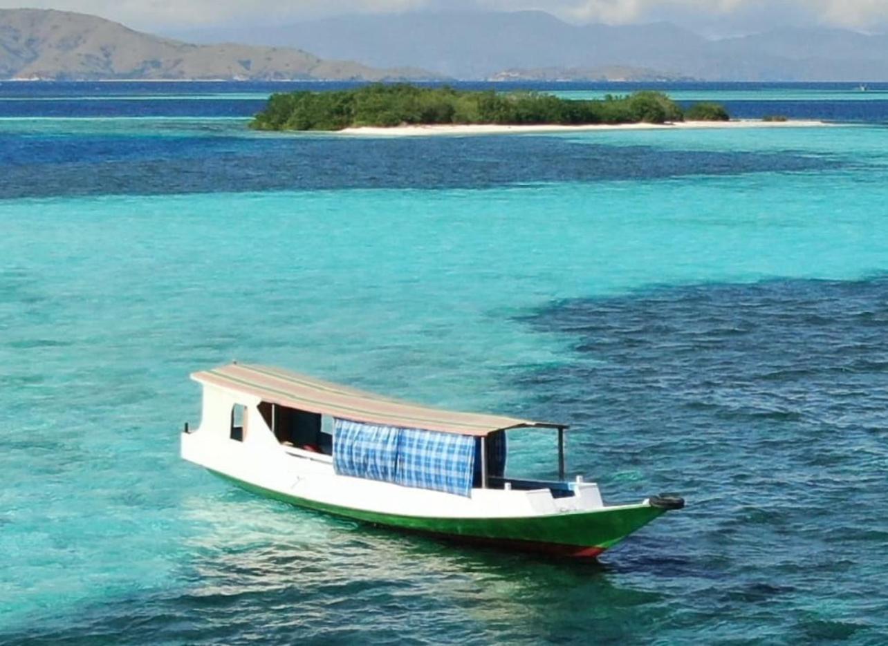 Jhuna Komodo Homestay Buitenkant foto