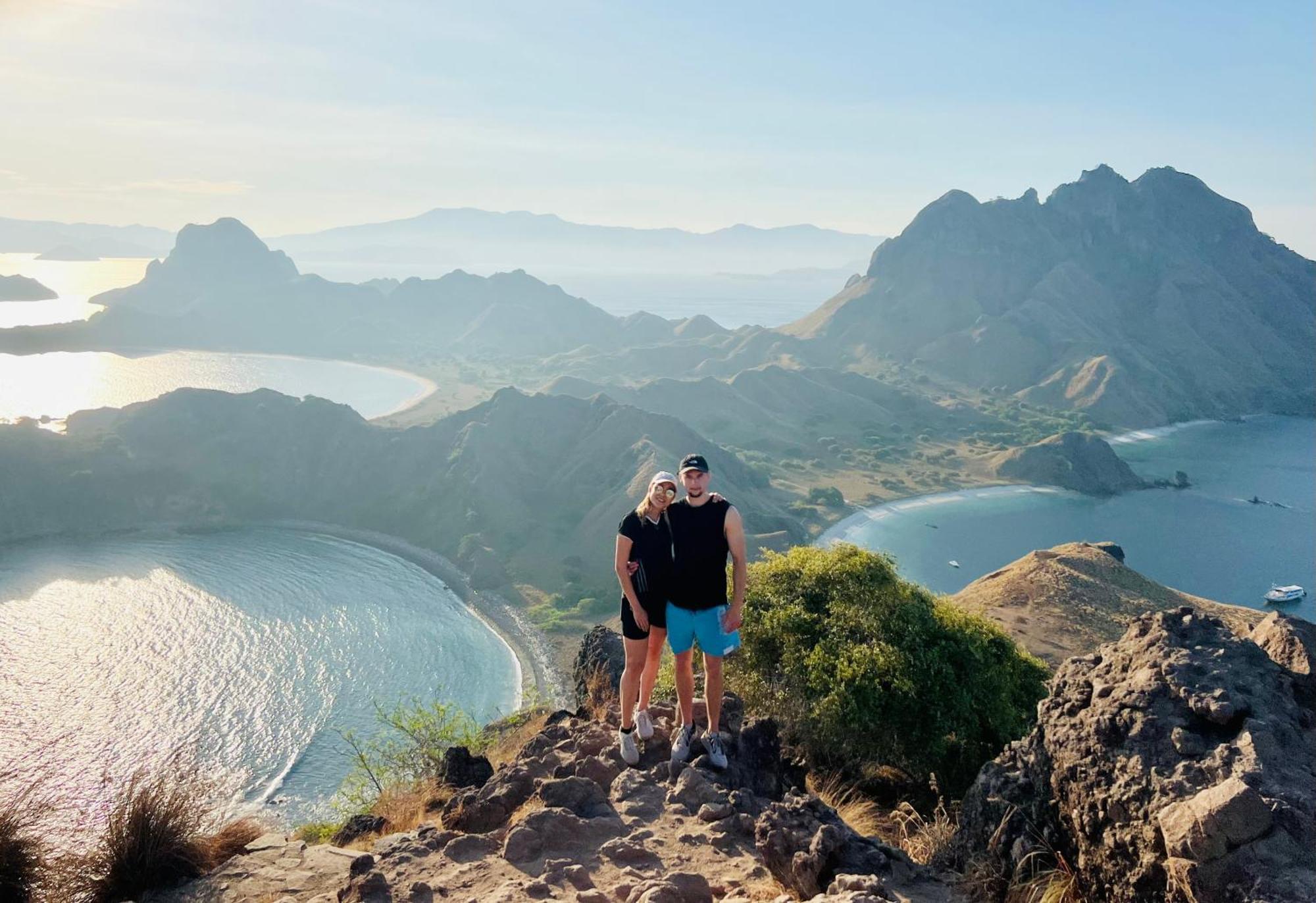 Jhuna Komodo Homestay Buitenkant foto